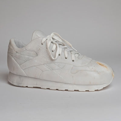Reebok marble tennis shoes.